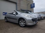 Peugeot 207 CC uit 2007