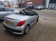 Peugeot 207 CC uit 2007