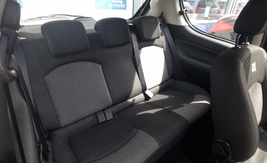 Peugeot 206 uit 2009
