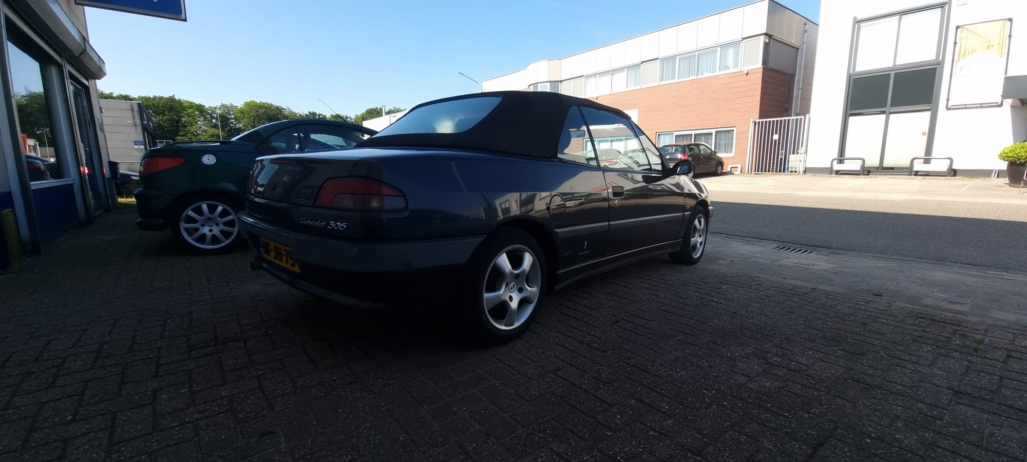 Peugeot 306 cabrio uit 1995