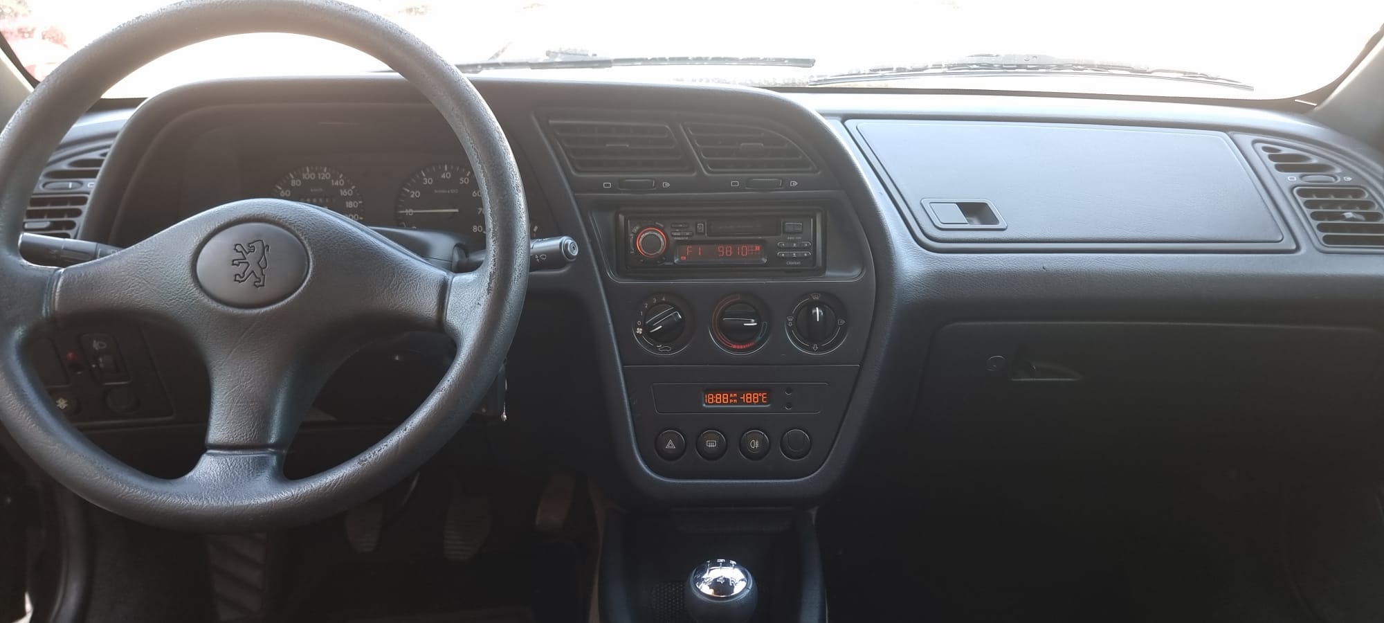 Peugeot 306 cabrio uit 1995