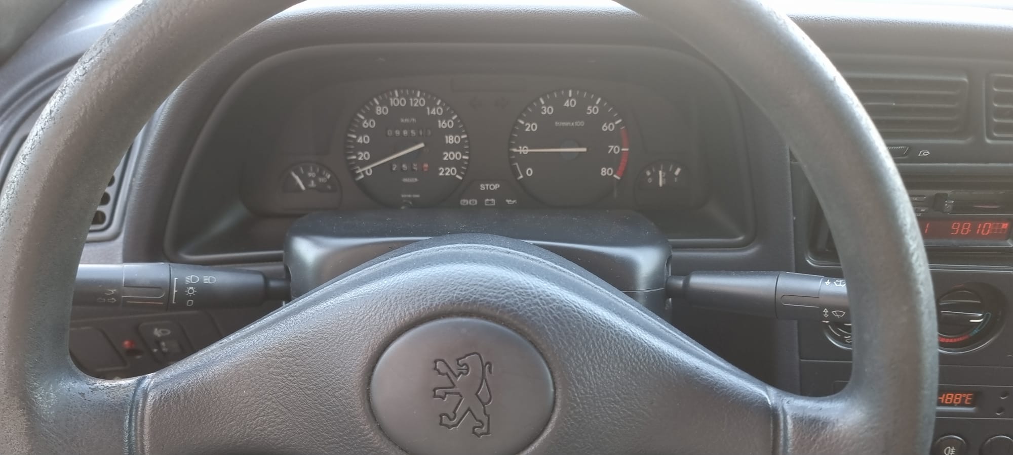 Peugeot 306 cabrio uit 1995