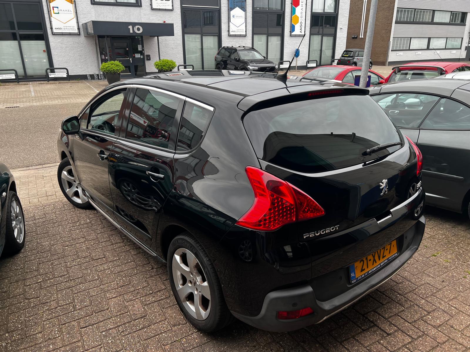 Peugeot 3008 uit 2012