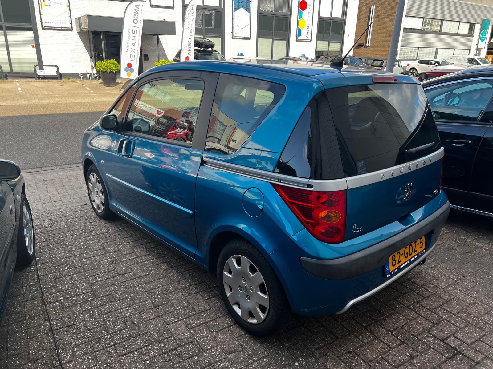 Peugeot 1007 uit 2008