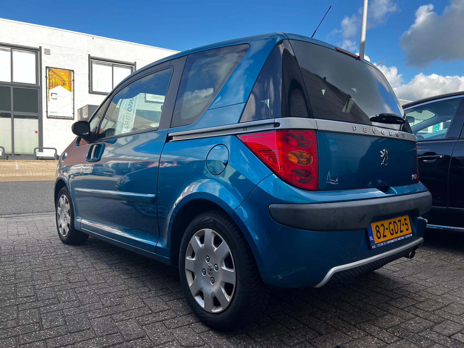 Peugeot 1007 uit 2008