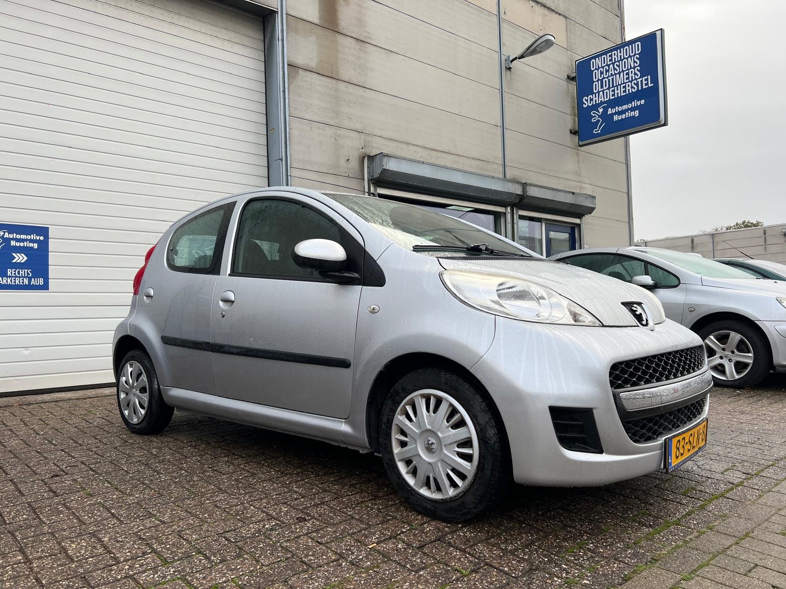 Peugeot 107 uit 2011