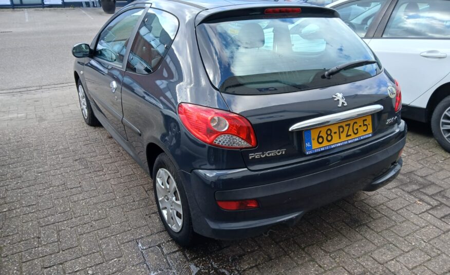 Peugeot 206+ uit 2011