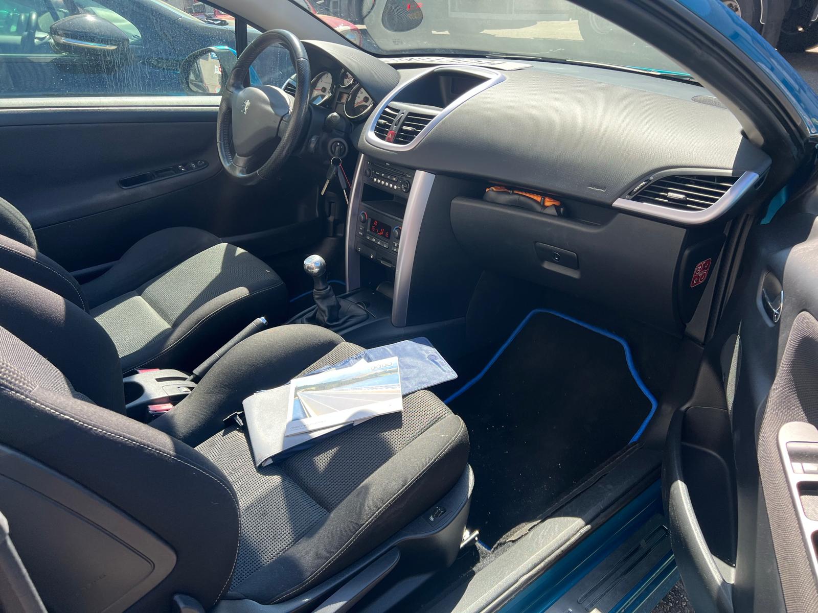 Peugeot 207cc uit 2008