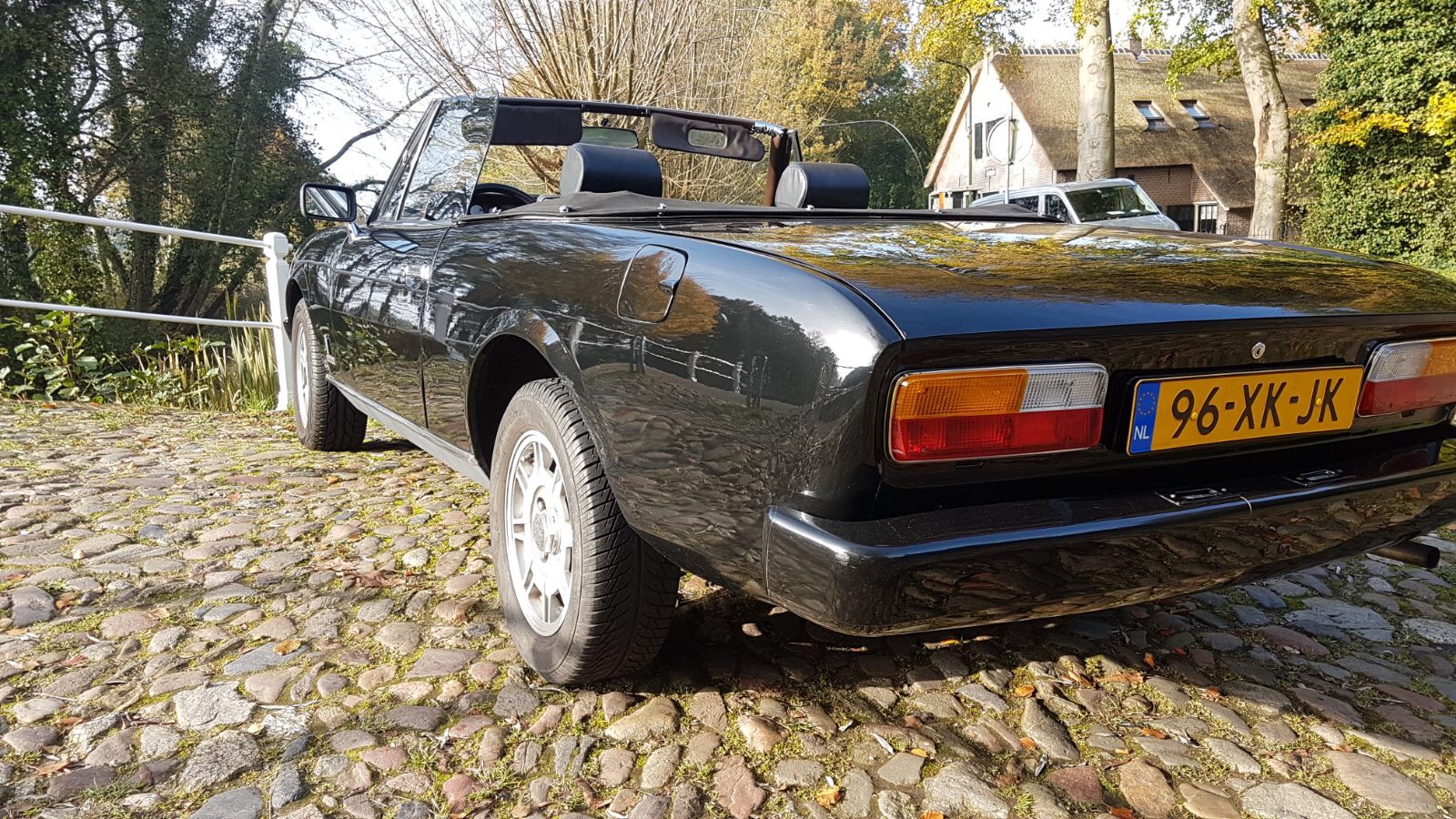 Peugeot 504 cabriolet 1983
