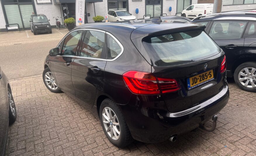 Bmw 218i Automaat 2016