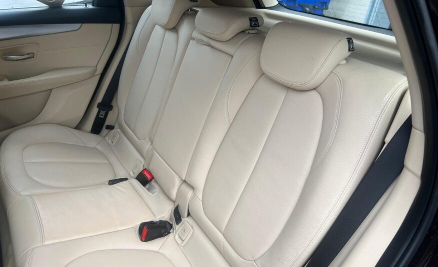 Bmw 218i Automaat 2016