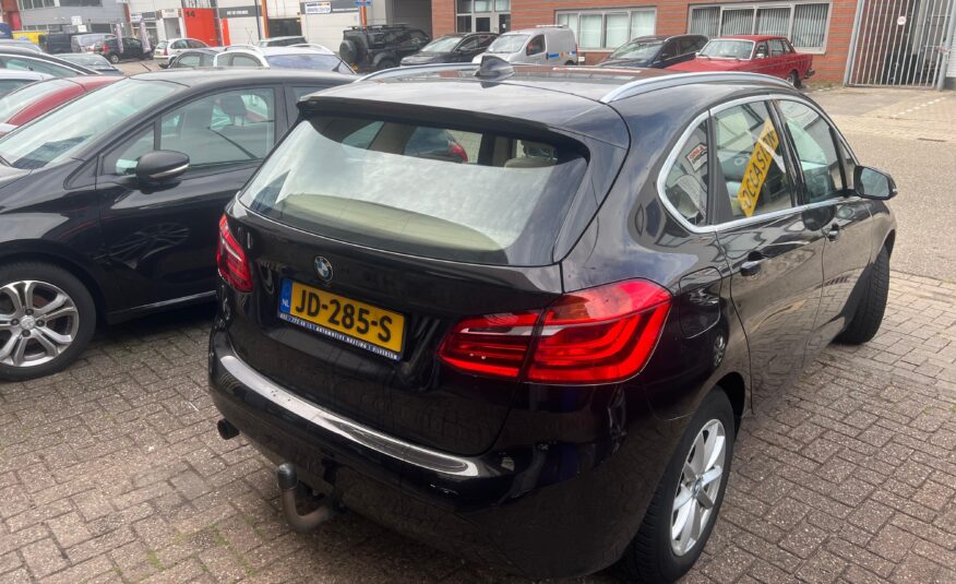 Bmw 218i Automaat 2016