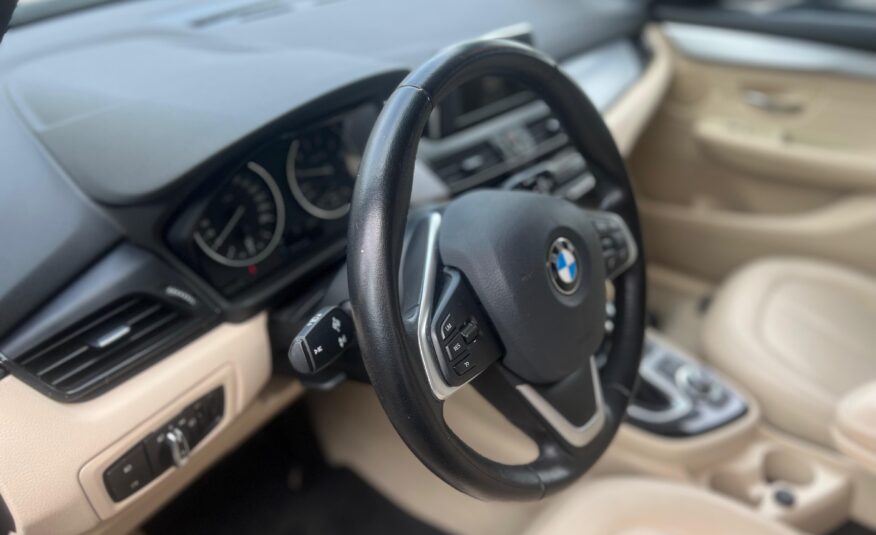 Bmw 218i Automaat 2016