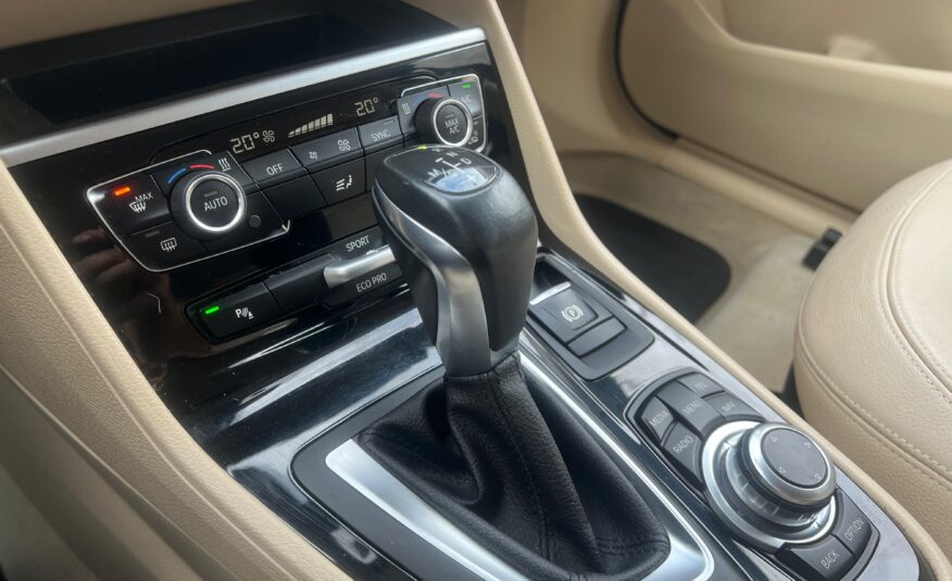 Bmw 218i Automaat 2016