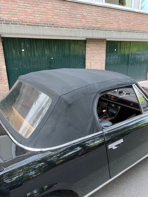 Peugeot 504 cabriolet 1983