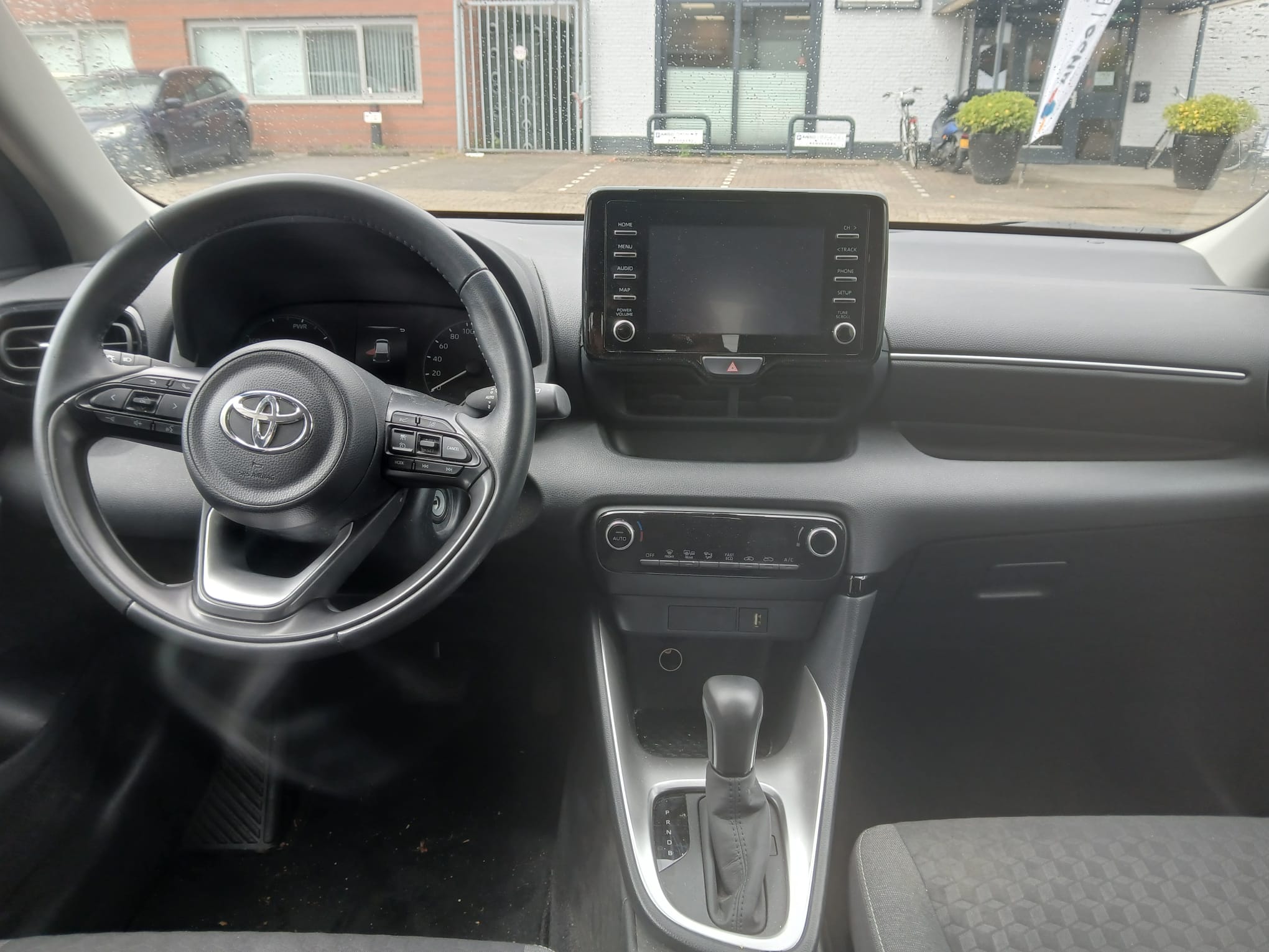 Toyota Yaris 1.5 Hybrid Active uit 2021